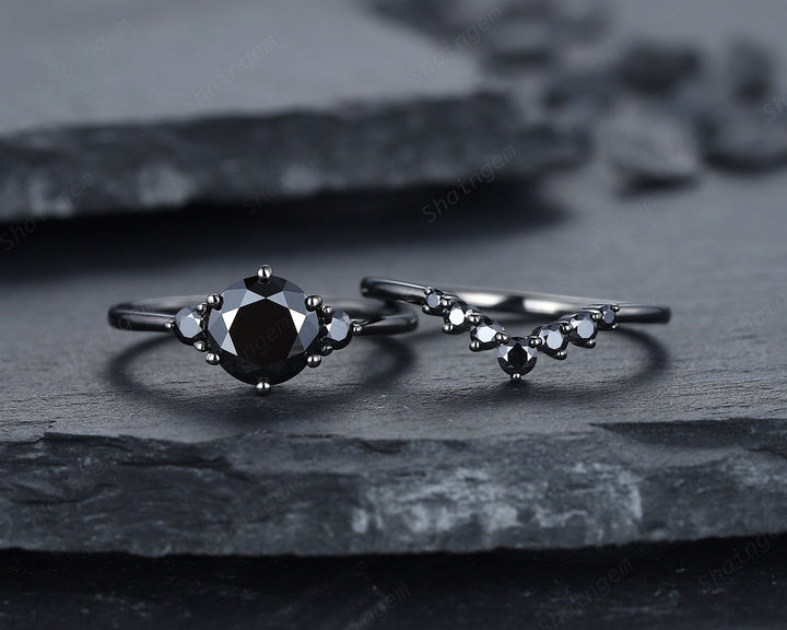 Vintage Black Gold Round Cut Moissanite Engagement Ring, Rhodium Black Moissanite Wedding Set, Unique Dark Bridal Set, Black Promise Ring - ShainJewelry