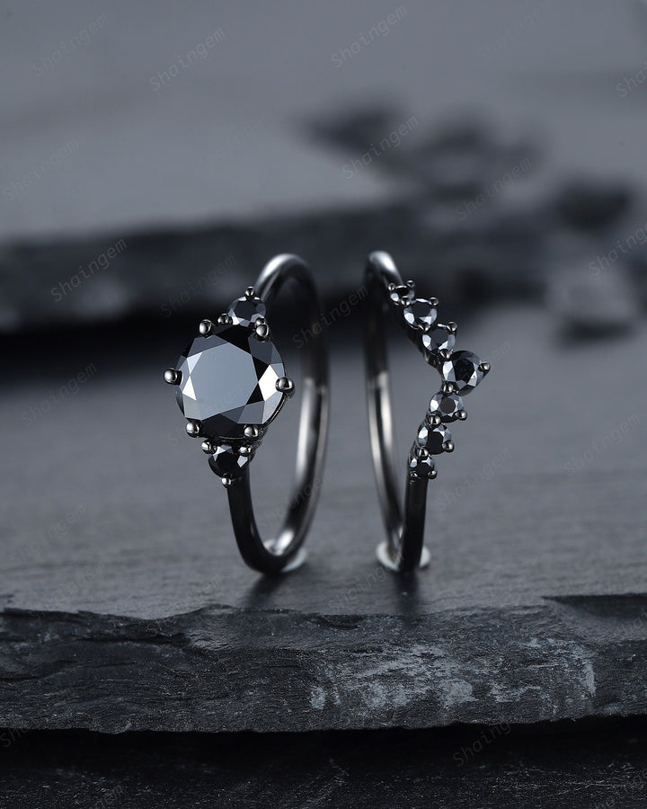 Vintage Black Gold Round Cut Moissanite Engagement Ring, Rhodium Black Moissanite Wedding Set, Unique Dark Bridal Set, Black Promise Ring - ShainJewelry