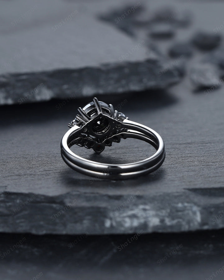 Vintage Black Gold Round Cut Moissanite Engagement Ring, Rhodium Black Moissanite Wedding Set, Unique Dark Bridal Set, Black Promise Ring - ShainJewelry