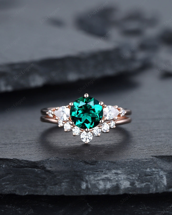Vintage Round Shape Emerald Engagement Ring Set, 14K Rose Gold May Birthstone Wedding Promise Ring, Emerald Bridal Set Anniversary Gift - ShainJewelry