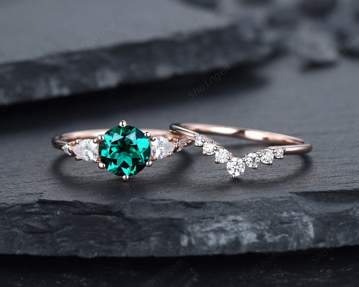 Vintage Round Shape Emerald Engagement Ring Set, 14K Rose Gold May Birthstone Wedding Promise Ring, Emerald Bridal Set Anniversary Gift - ShainJewelry
