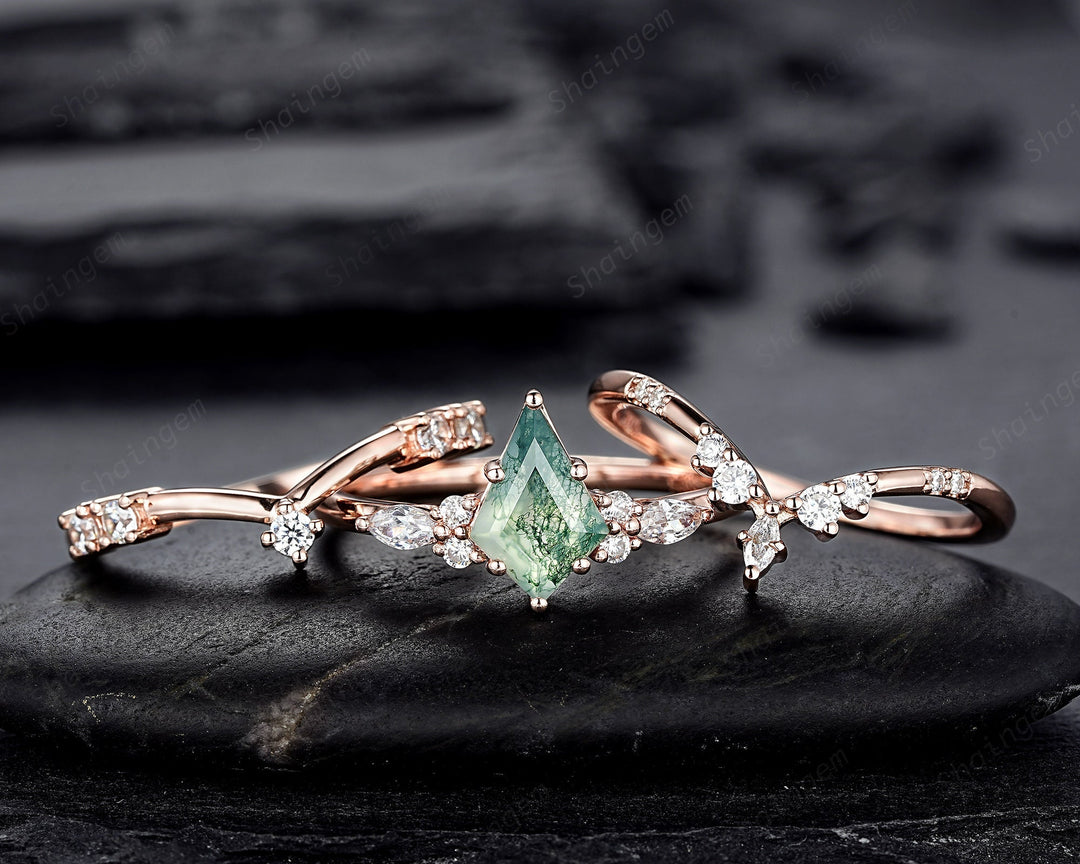 3PCS Vintage Kite Cut Moss Agate Engagement Ring Set, Unique V Shape 14K Rose Gold Promise Ring, Agate Bridal Set Wedding Ring Gift for her - ShainJewelry