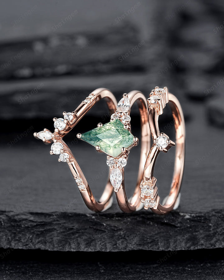 3PCS Vintage Kite Cut Moss Agate Engagement Ring Set, Unique V Shape 14K Rose Gold Promise Ring, Agate Bridal Set Wedding Ring Gift for her - ShainJewelry