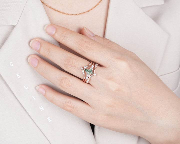 3PCS Vintage Kite Cut Moss Agate Engagement Ring Set, Unique V Shape 14K Rose Gold Promise Ring, Agate Bridal Set Wedding Ring Gift for her - ShainJewelry