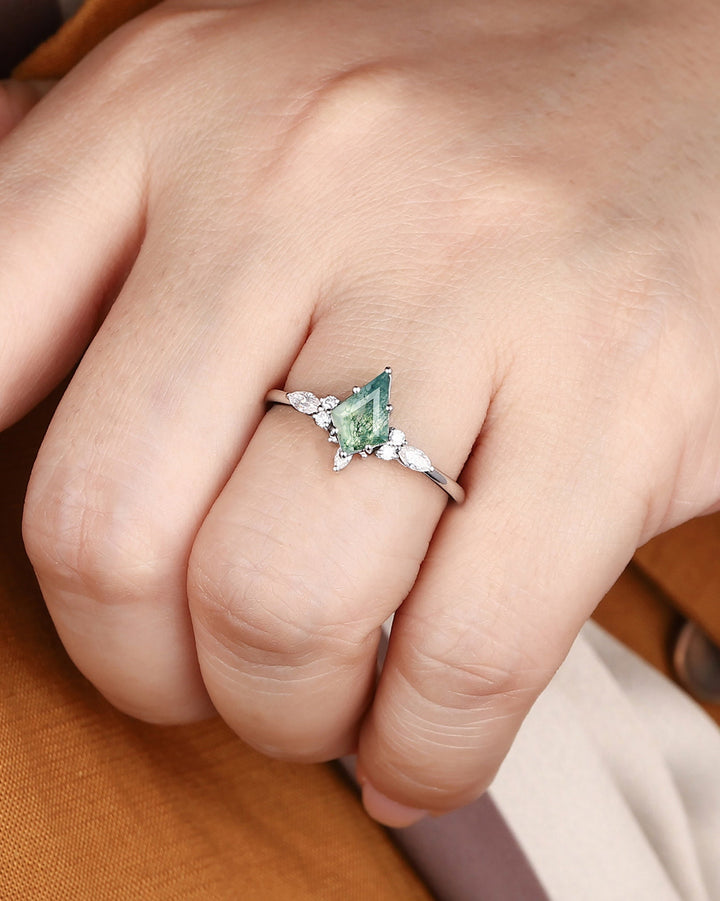 3PCS Vintage Kite Cut Moss Agate Engagement Ring Set, Unique V Shape 14K Rose Gold Promise Ring, Agate Bridal Set Wedding Ring Gift for her - ShainJewelry