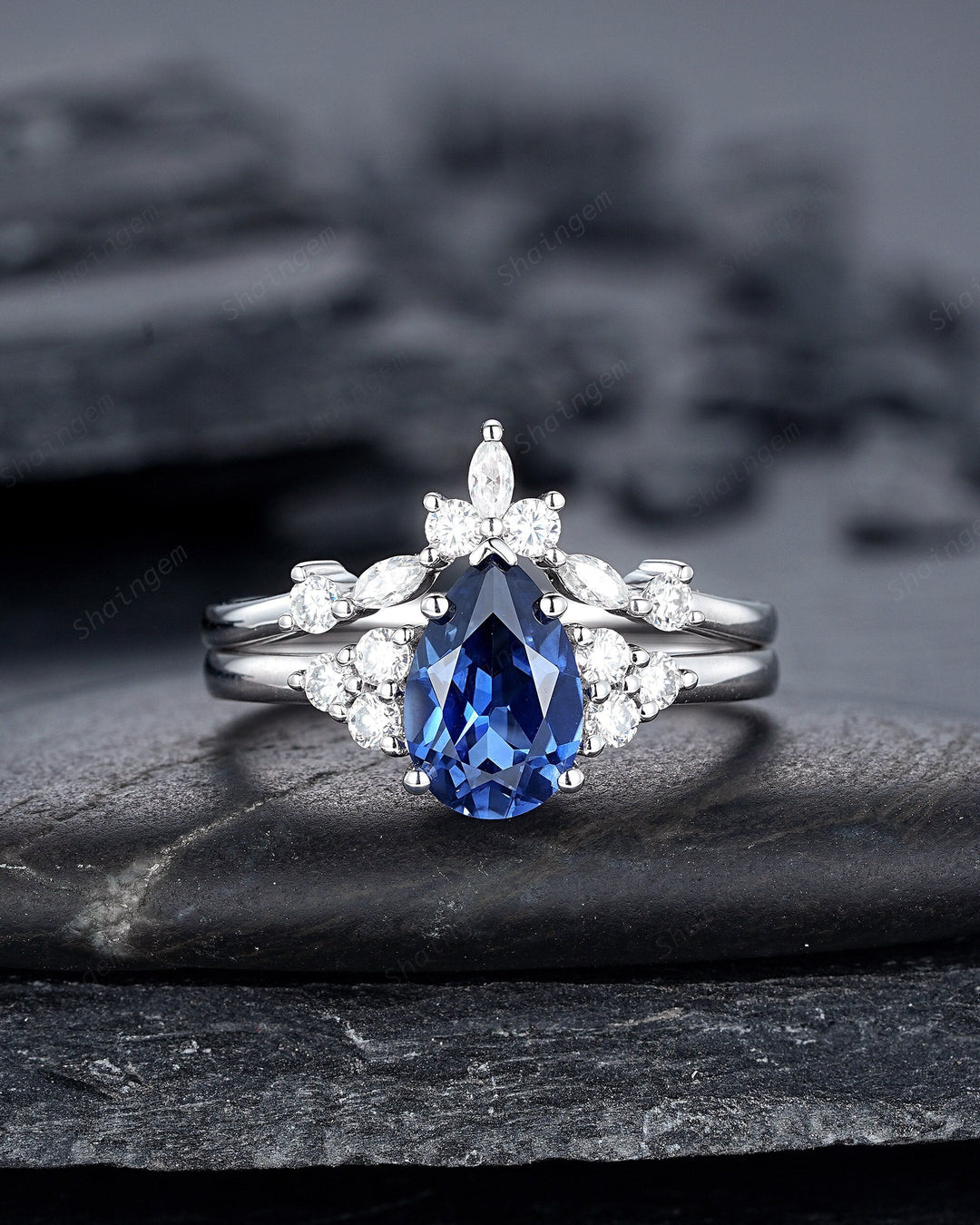 Sapphire Ring