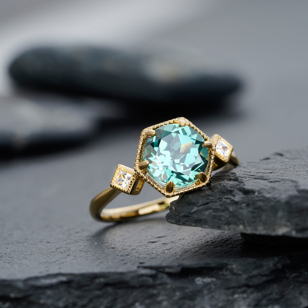 Vintage Round Green Crystal Quartz Engagement Ring, Hexagonal Crystal Silver Promise Ring, Unique 14K Yellow Gold Three Stone Wedding Ring - ShainJewelry