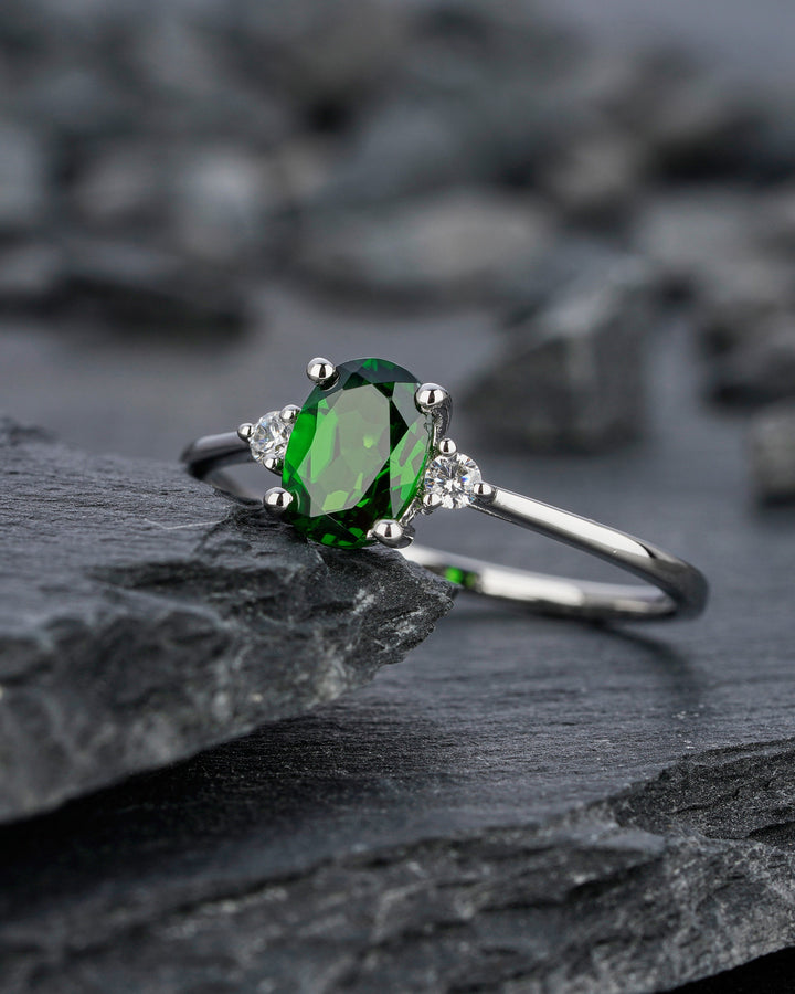 Natural Emerald Engagement Ring, Vintage Emerald Wedding Ring, Three Stone Ring, Oval Cut White Gold Promise Ring Sliver Anniversary Ring - ShainJewelry