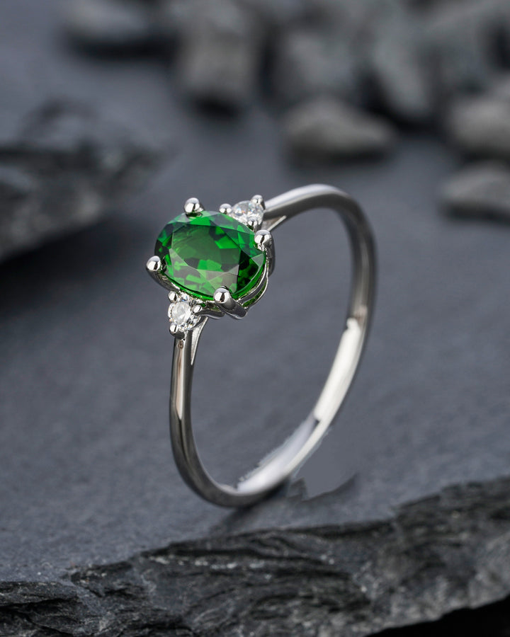 Natural Emerald Engagement Ring, Vintage Emerald Wedding Ring, Three Stone Ring, Oval Cut White Gold Promise Ring Sliver Anniversary Ring - ShainJewelry