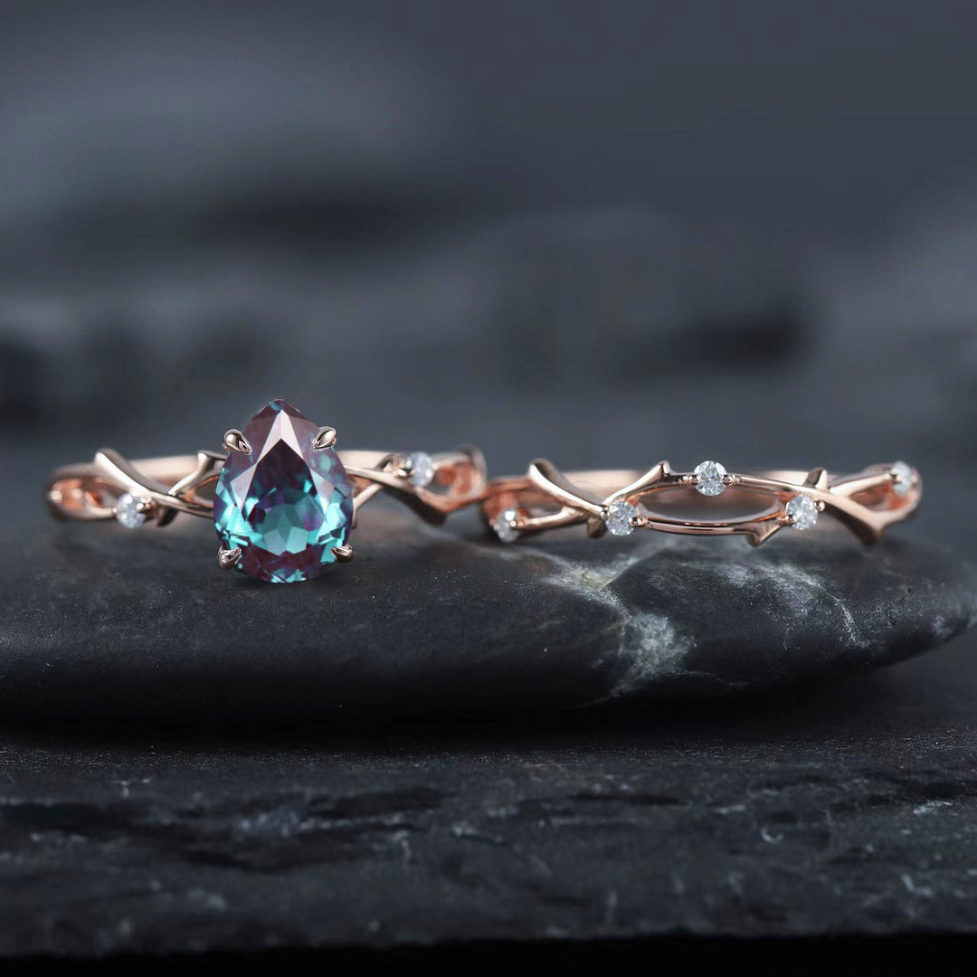 Vintage Pear Cut Alexandrite Diamond Engagement Ring Set 14K Rose Gold Moissanite Branch Twisted Promise Wedding Rings Bridal Set For Women - ShainJewelry