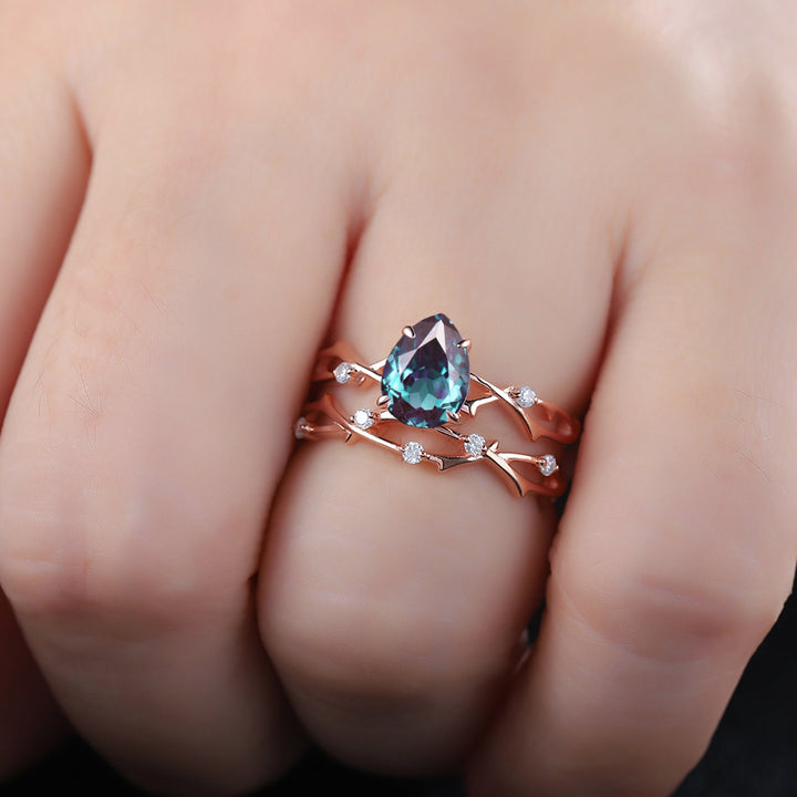 Vintage Pear Cut Alexandrite Diamond Engagement Ring Set 14K Rose Gold Moissanite Branch Twisted Promise Wedding Rings Bridal Set For Women - ShainJewelry