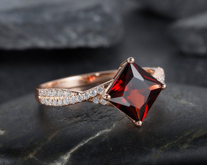Princess Cut Garnet Diamond Engagement Ring Vintage January Birthstone Moissanite Twist Band Wedding Ring Rose Gold Promise Ring For Women - ShainJewelry