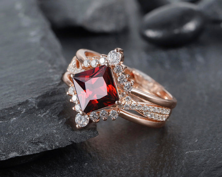 Unique Natural Princess Cut Red Garnet Engagement Ring Set, Vintage Twist Band Halo Wedding Ring 14K Rose Gold Promise Ring for her Women - ShainJewelry