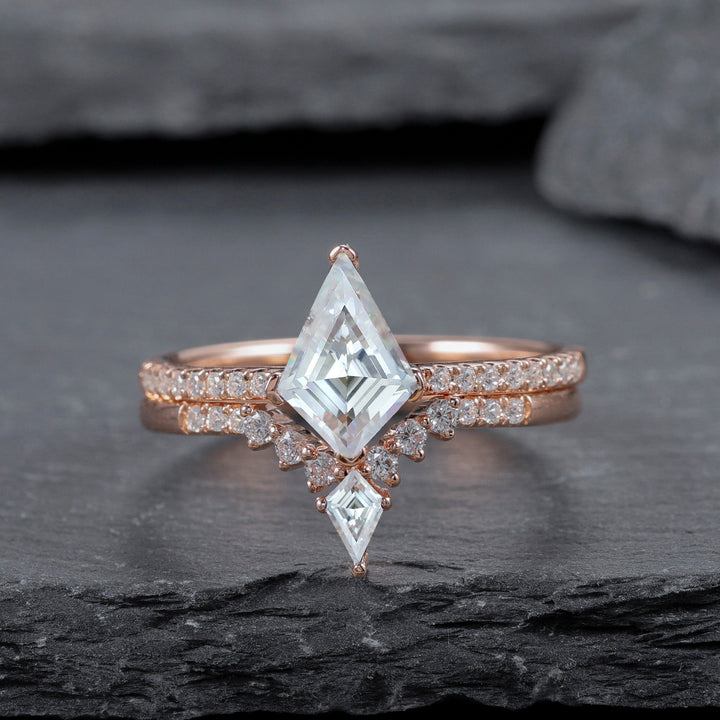 Vintage Kite Cut Moissanite Bridal Set, Unique V Shape Half Eternity Moissanite Wedding Set, 14K Rose Gold Promise Engagement Ring Set - ShainJewelry