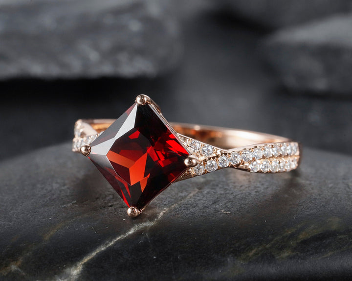 Princess Cut Garnet Diamond Engagement Ring Vintage January Birthstone Moissanite Twist Band Wedding Ring Rose Gold Promise Ring For Women - ShainJewelry