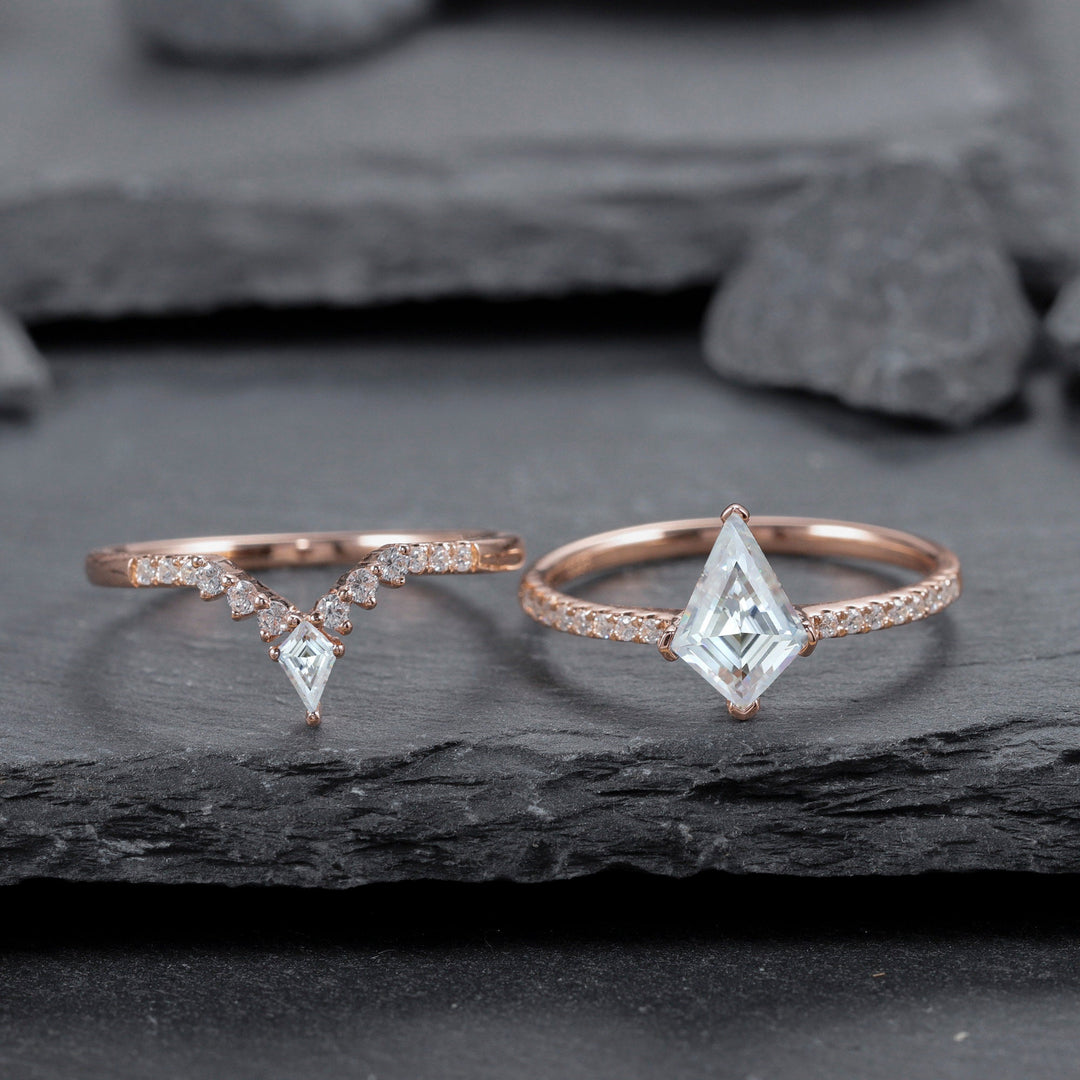 Vintage Kite Cut Moissanite Bridal Set, Unique V Shape Half Eternity Moissanite Wedding Set, 14K Rose Gold Promise Engagement Ring Set - ShainJewelry