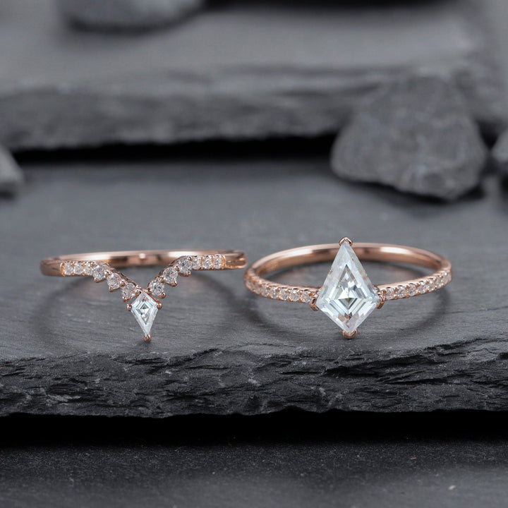 Vintage Kite Cut Moissanite Bridal Set, Unique V Shape Half Eternity Moissanite Wedding Set, 14K Rose Gold Promise Engagement Ring Set - ShainJewelry