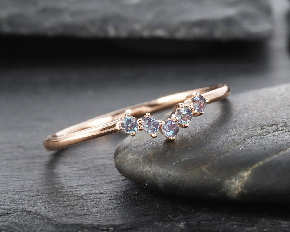 V Shaped Alexandrite Wedding Band, Stackable Curve Band Art Deco Engagement Ring Anniversary Promise Ring ,Vintage Rose Gold Matching Band - ShainJewelry