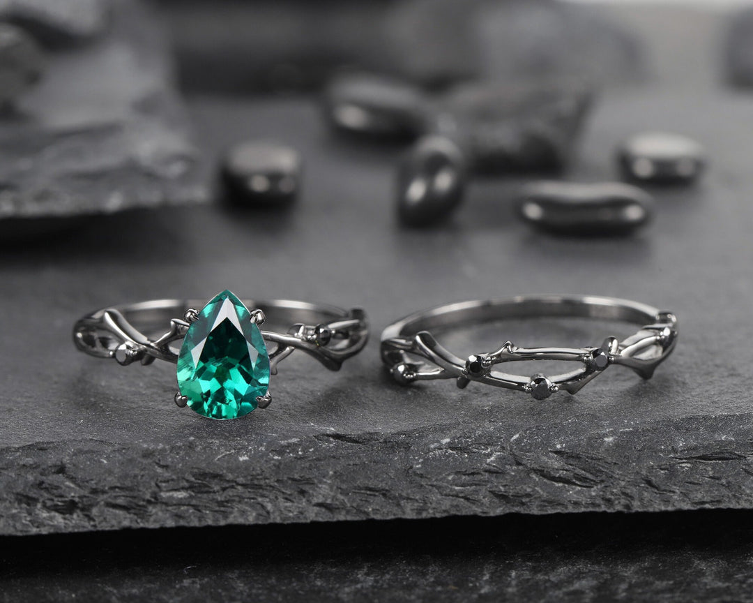 Vintage Rhodium Black Gold Pear Emerald Engagement Ring Set, Goth Emerald Wedding Promise Ring, Emerald and Black Diamond Bridal Ring Set - ShainJewelry