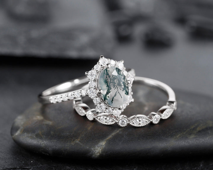 Vintage Moss Agate Halo Engagement Ring Set, Unique Oval Cut Mossy Agate Yellow Gold Wedding Set Moss Agate Bridal Set Anniversary Ring Gift - ShainJewelry
