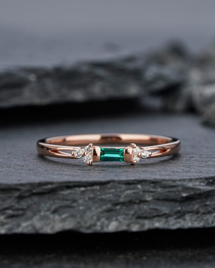 Vintage Baguette Emerald Wedding Band, Rose Gold Emerald Matching Band, Cluster Moissanite Anniversary Ring, Art Deco Emerald Promise Ring - ShainJewelry