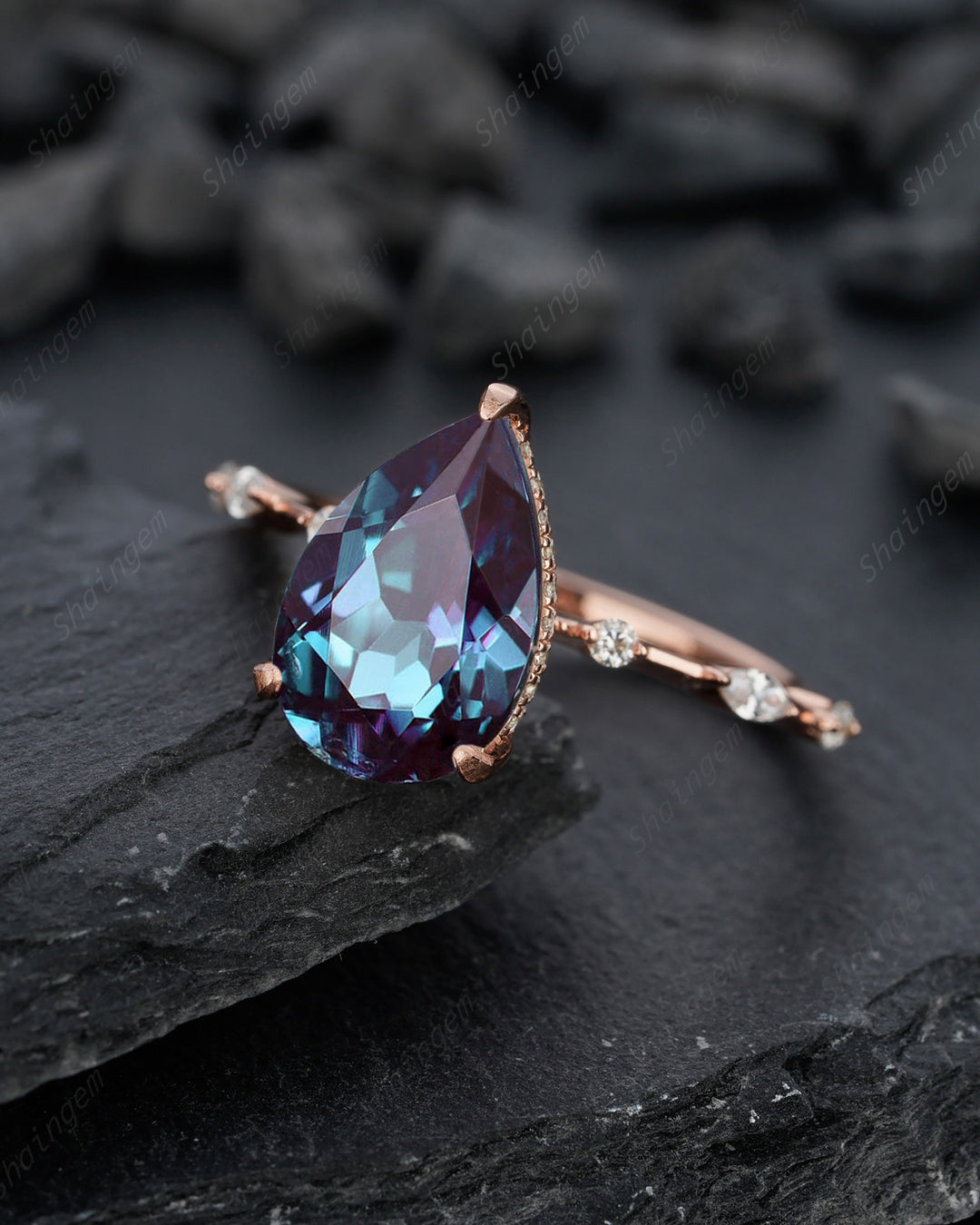 Vintage Large 8x12mm Pear Cut Alexandrite and Diamond Engagement Ring Unique Rose Gold Teardrop Alexandrite Hidden Halo Wedding Promise Ring - ShainJewelry