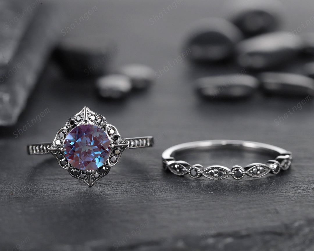 Vintage Round Alexandrite Floral Halo Engagement Ring Set, Unique Black Gold Alexandrite Promise Ring Set, Black Diamond Bridal Set Gift - ShainJewelry