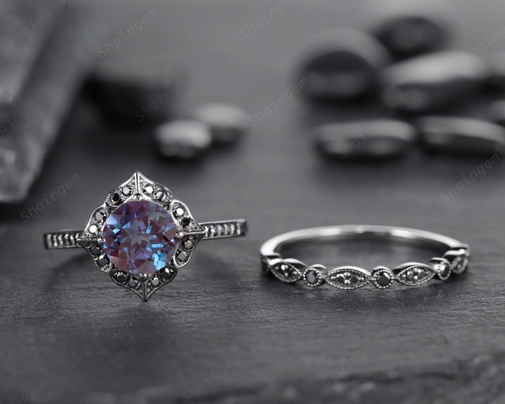 Vintage Round Alexandrite Floral Halo Engagement Ring Set, Unique Black Gold Alexandrite Promise Ring Set, Black Diamond Bridal Set Gift - ShainJewelry