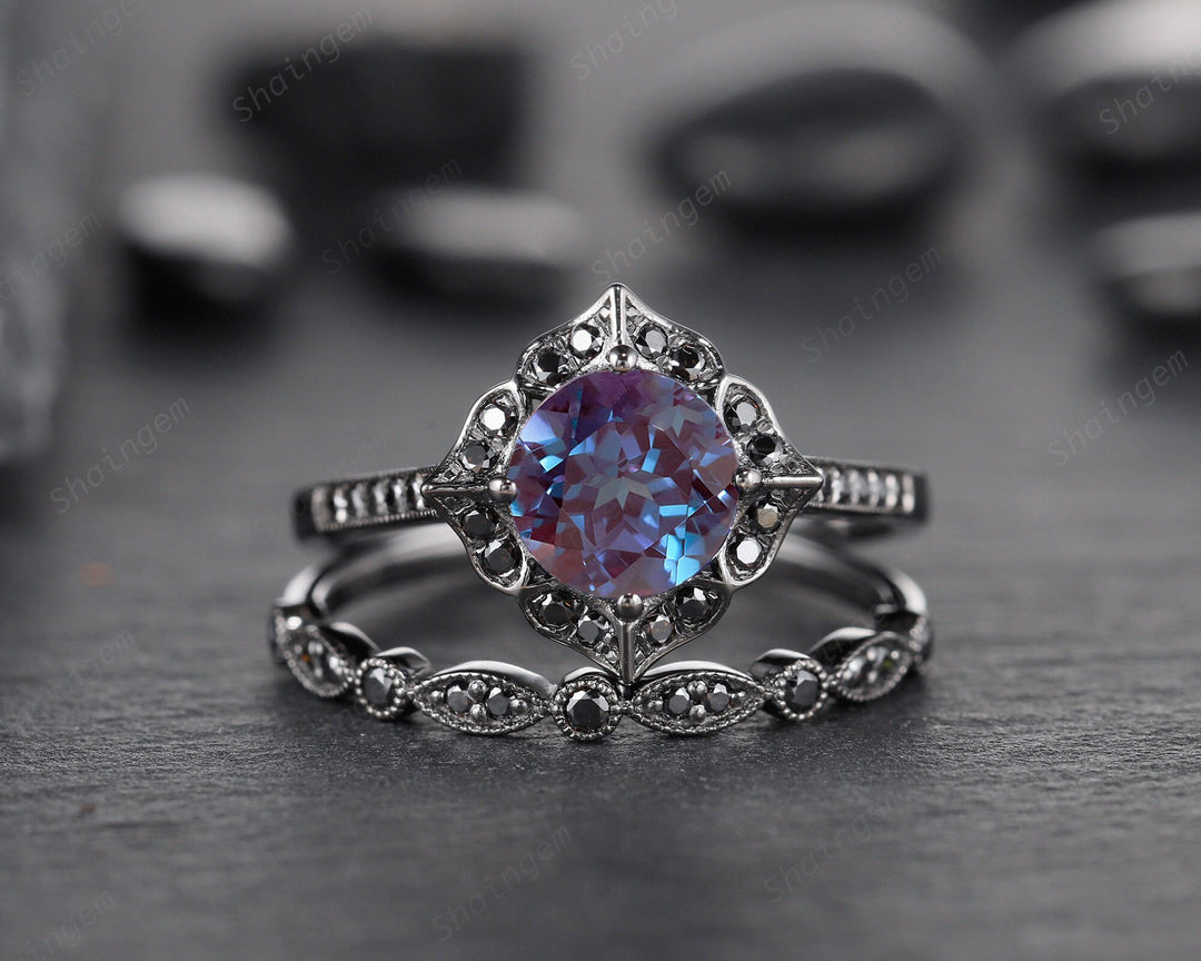 Vintage Round Alexandrite Floral Halo Engagement Ring Set, Unique Black Gold Alexandrite Promise Ring Set, Black Diamond Bridal Set Gift - ShainJewelry