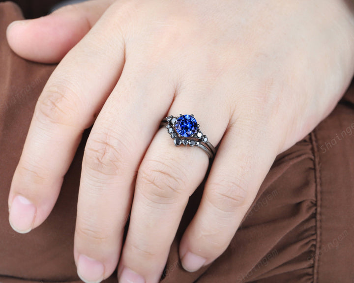 Vintage Black Gold Round Cut Blue Sapphire Engagement Ring, Black Moissanite Cornflower Blue Sapphire Wedding Set Bridal Set Promise Ring - ShainJewelry