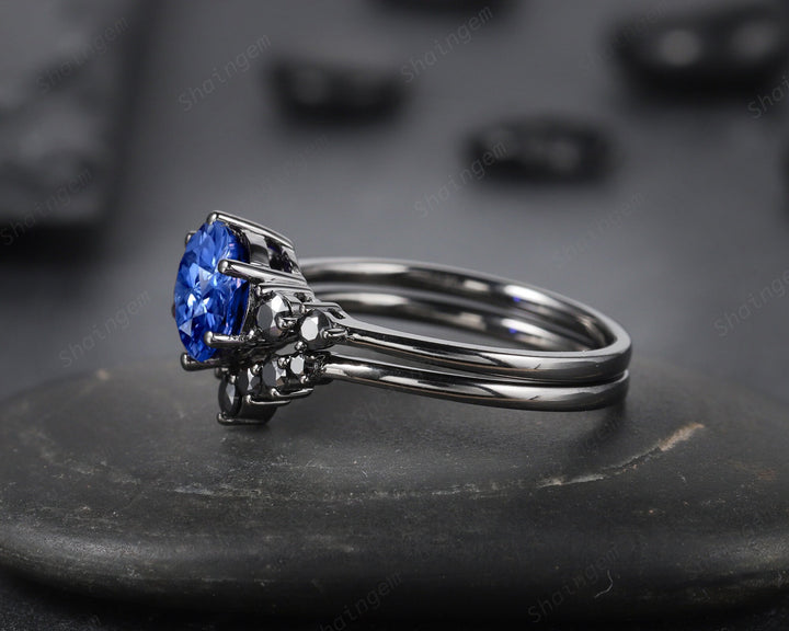 Vintage Black Gold Round Cut Blue Sapphire Engagement Ring, Black Moissanite Cornflower Blue Sapphire Wedding Set Bridal Set Promise Ring - ShainJewelry