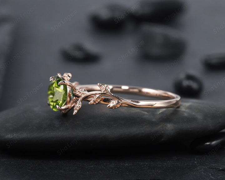 Vintage Round Cut Peridot Solitaire Engagement Ring, Leaf Peridot Promise Ring, Nature Inspired Peridot Wedding Ring, Rose Gold Ring Gift - ShainJewelry