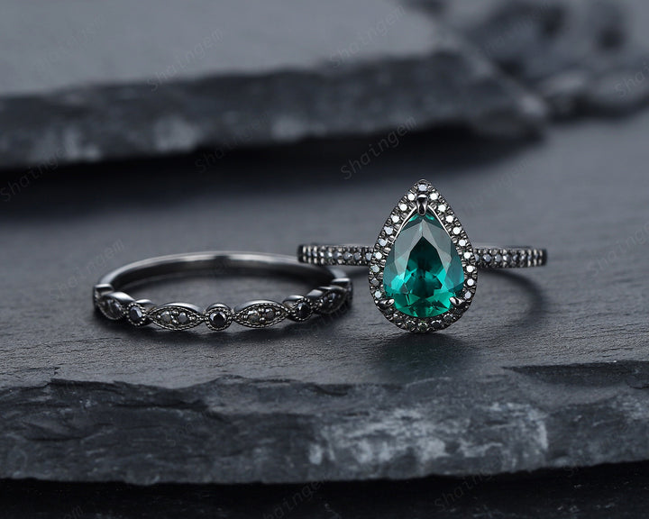 Vintage Pear Emerald Halo Engagement Ring Set, Black Gold Emerald Promise Ring Set, Rhodium Black Moissanite Bridal Set, Black Wedding Ring - ShainJewelry