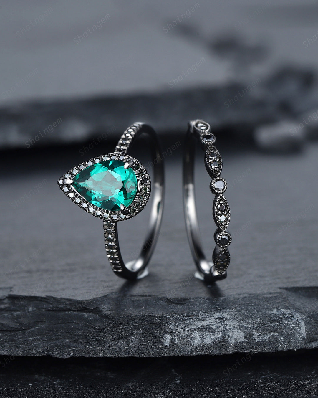 Vintage Pear Emerald Halo Engagement Ring Set, Black Gold Emerald Promise Ring Set, Rhodium Black Moissanite Bridal Set, Black Wedding Ring - ShainJewelry