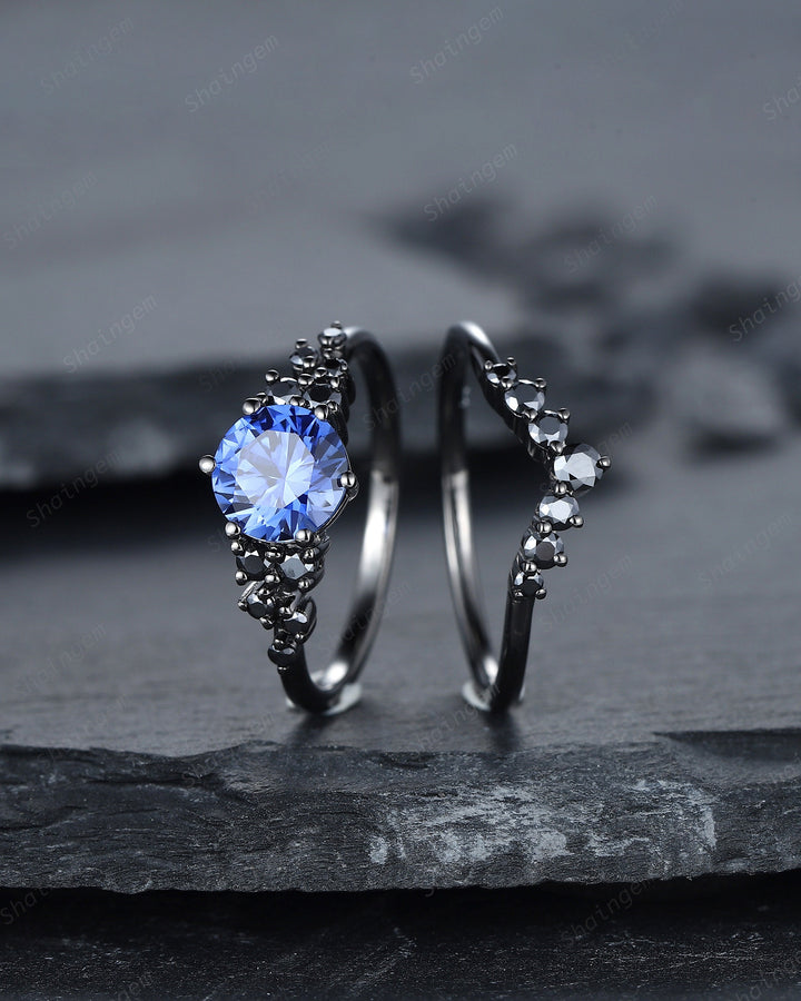 Vintage Black Gold Round Cornflower Blue Sapphire Engagement Ring, Blue Sapphire Wedding Set, Unique Dark Bridal Set, Black Promise Ring - ShainJewelry