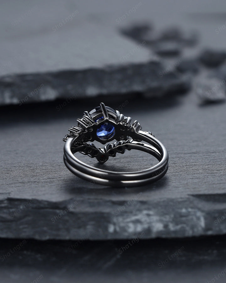 Vintage Black Gold Round Cornflower Blue Sapphire Engagement Ring, Blue Sapphire Wedding Set, Unique Dark Bridal Set, Black Promise Ring - ShainJewelry