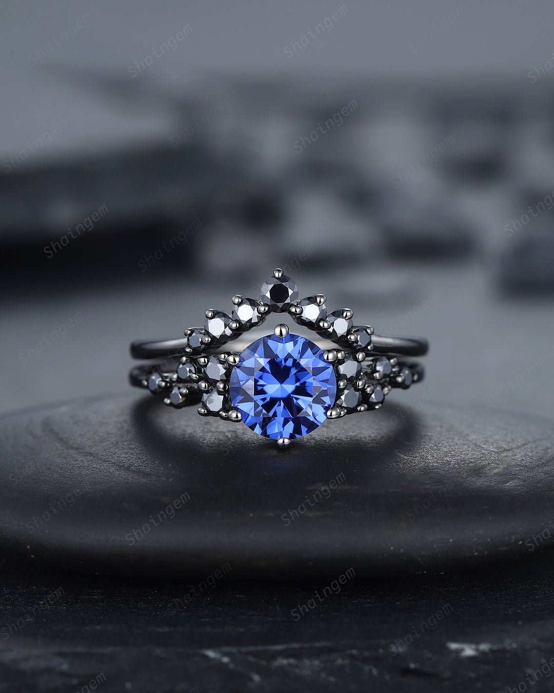 Vintage Black Gold Round Cornflower Blue Sapphire Engagement Ring, Blue Sapphire Wedding Set, Unique Dark Bridal Set, Black Promise Ring - ShainJewelry