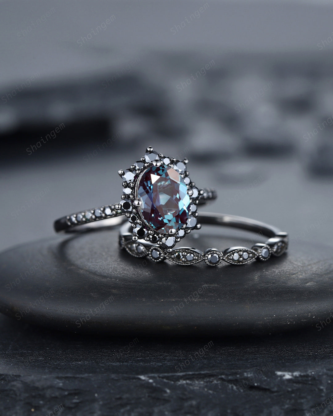 Gothic Black Oval Cut Alexandrite Halo Engagement Ring Set, Punk Black Gold Promise Ring Unique Rhodium Black Moissanite Bridal Set for her - ShainJewelry