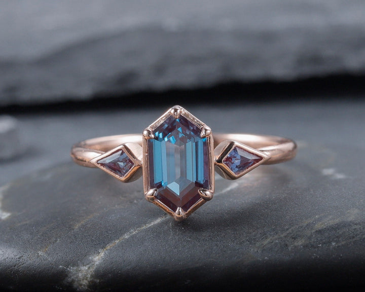 Vintage Long Hexagon Alexandrite Engagement Ring, White Gold Kite Alexandrite Wedding Ring, Geometric Anniversary Promise Ring for Women - ShainJewelry