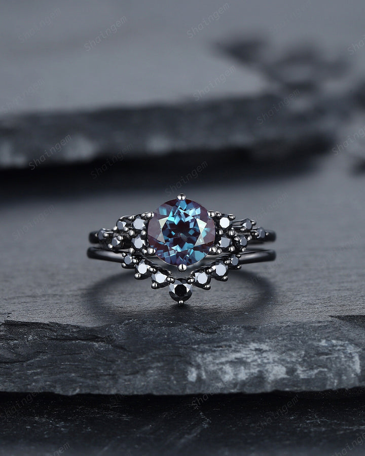 Vintage Black Gold Round Cut Alexandrite Engagement Ring, Rhodium Black Alexandrite Wedding Ring Set, Gothic Bridal Set, Black Promise Ring - ShainJewelry