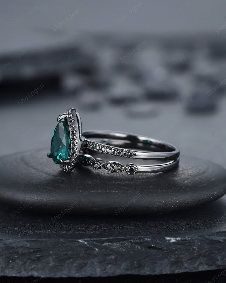 Vintage Pear Emerald Halo Engagement Ring Set, Black Gold Emerald Promise Ring Set, Rhodium Black Moissanite Bridal Set, Black Wedding Ring - ShainJewelry