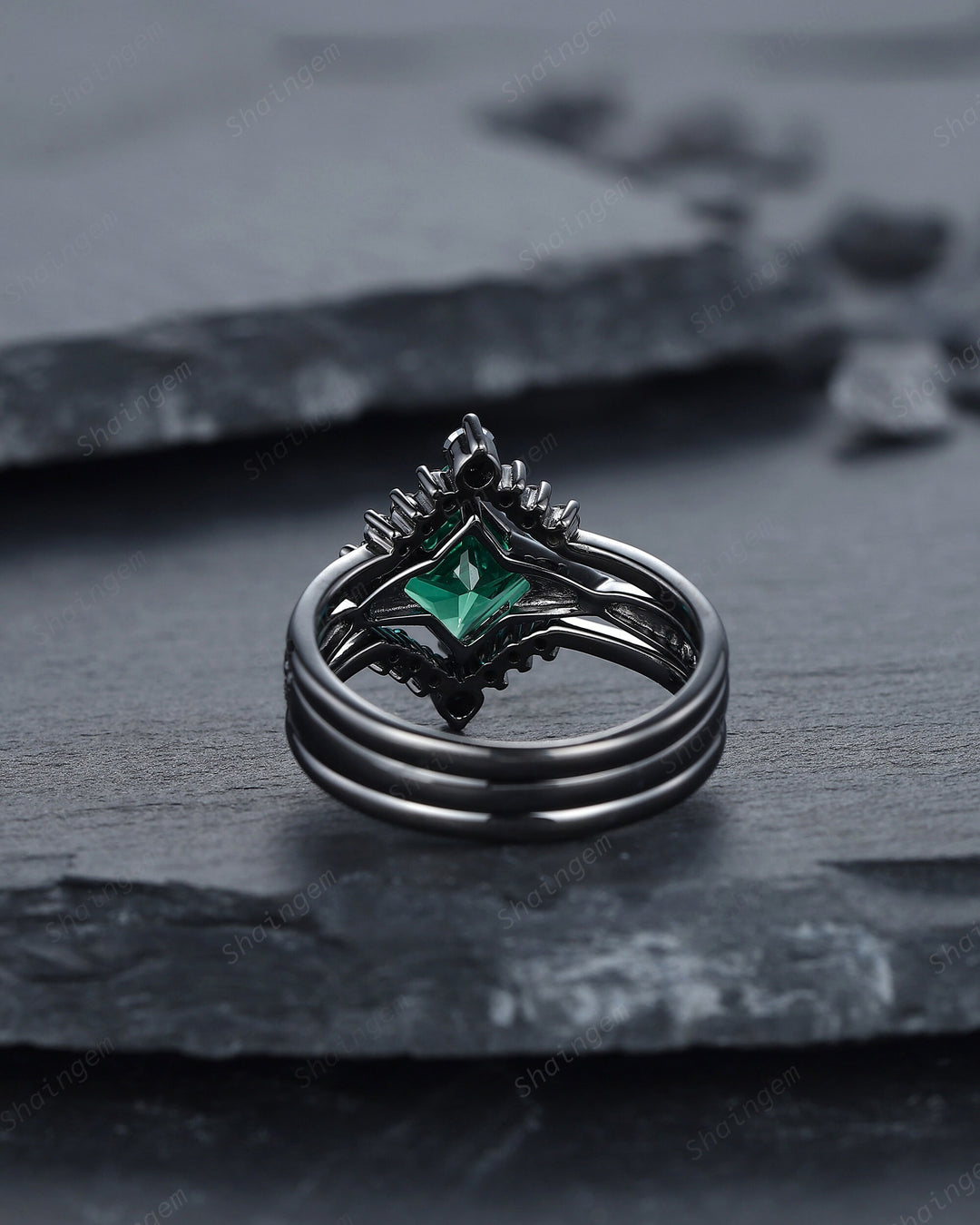 3PCS Vintage Princess Emerald Black Engagement Ring Set, Gothic Green Emerald Bridal Set, Rhodium Black Wedding Set, Black Gold Promise Ring - ShainJewelry
