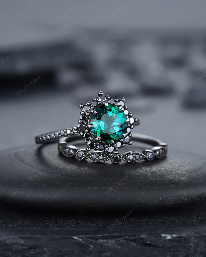 Vintage Round Emerald Halo Engagement Ring Set, Black Gold Emerald Promise Ring Set, Rhodium Black Moissanite Bridal Set, Black Wedding Ring - ShainJewelry