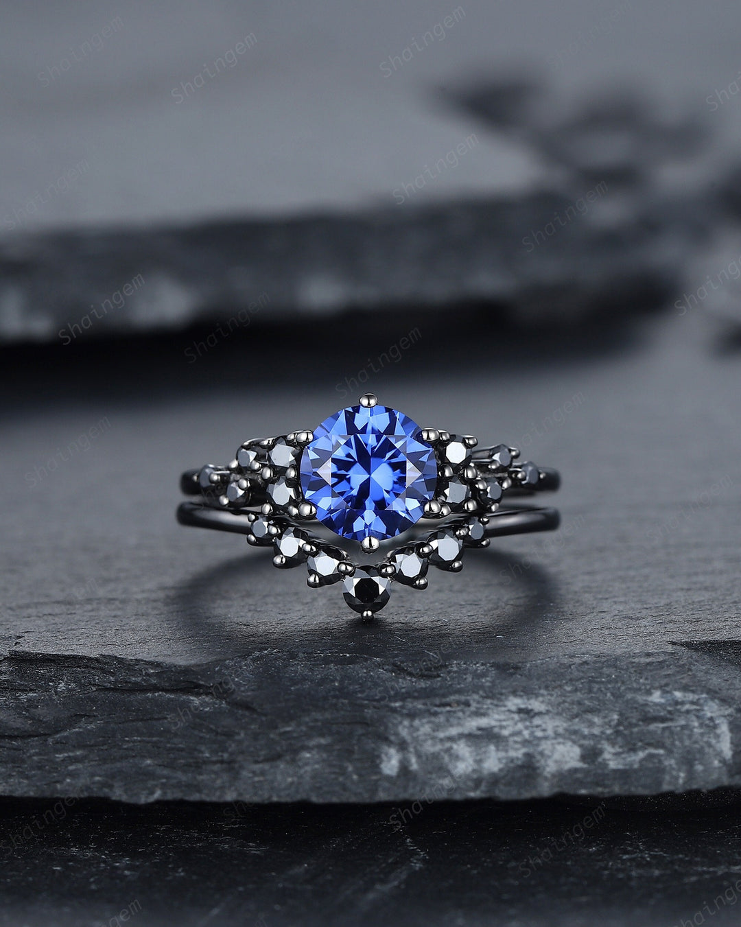 Vintage Black Gold Round Cornflower Blue Sapphire Engagement Ring, Blue Sapphire Wedding Set, Unique Dark Bridal Set, Black Promise Ring - ShainJewelry