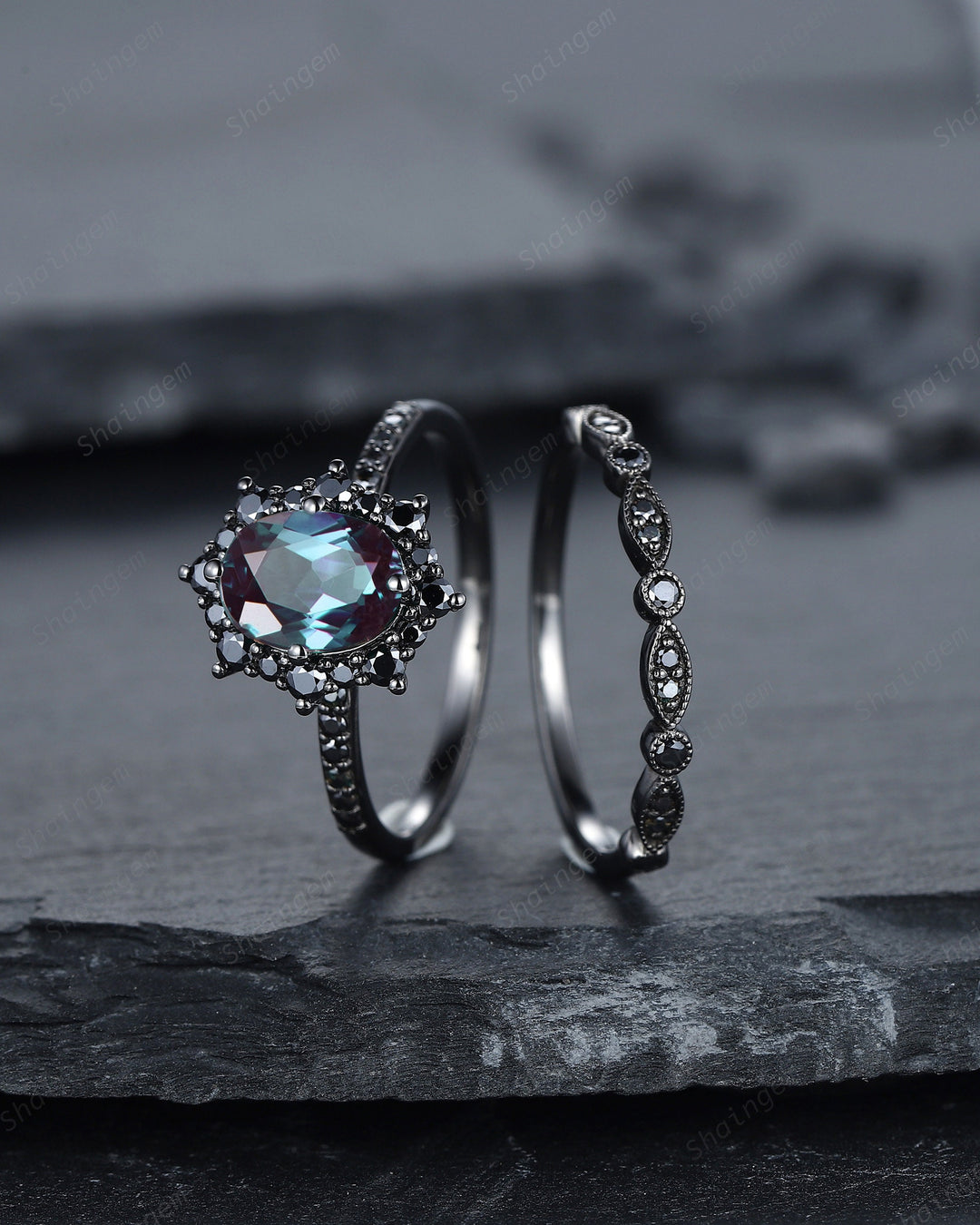 Gothic Black Oval Cut Alexandrite Halo Engagement Ring Set, Punk Black Gold Promise Ring Unique Rhodium Black Moissanite Bridal Set for her - ShainJewelry