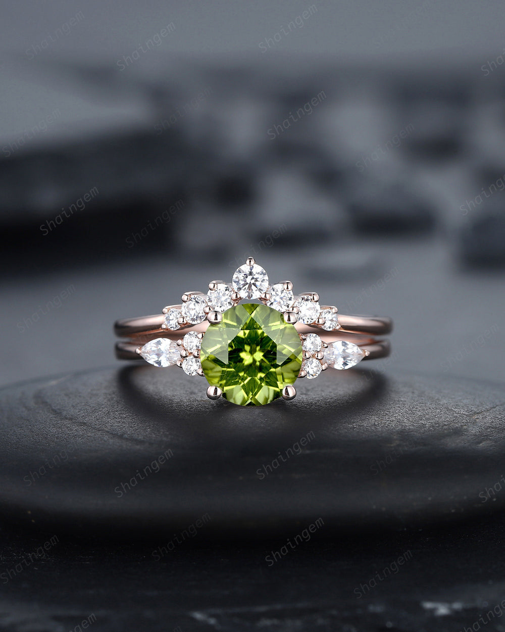 Vintage Round Peridot and Moissanite Engagement Ring Set, Unique Rose Gold Peridot Promise Ring, Peridot Bridal Set Anniversary Ring Gift - ShainJewelry