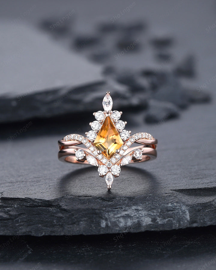 Kite Cut Citrine Ring Set, Vintage 14K Rose Gold Citrine Halo Engagement Ring Set, Citrine Bridal Set, Promise Wedding Ring Gift for Women - ShainJewelry