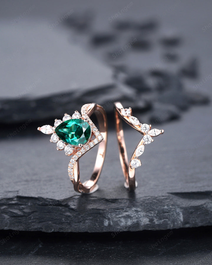 Vintage Pear Cut Emerald Halo Engagement Ring Set, Unique 14K Rose Gold Emerald Chevron Bridal Set, May Birthstone Promise Wedding Ring Set - ShainJewelry