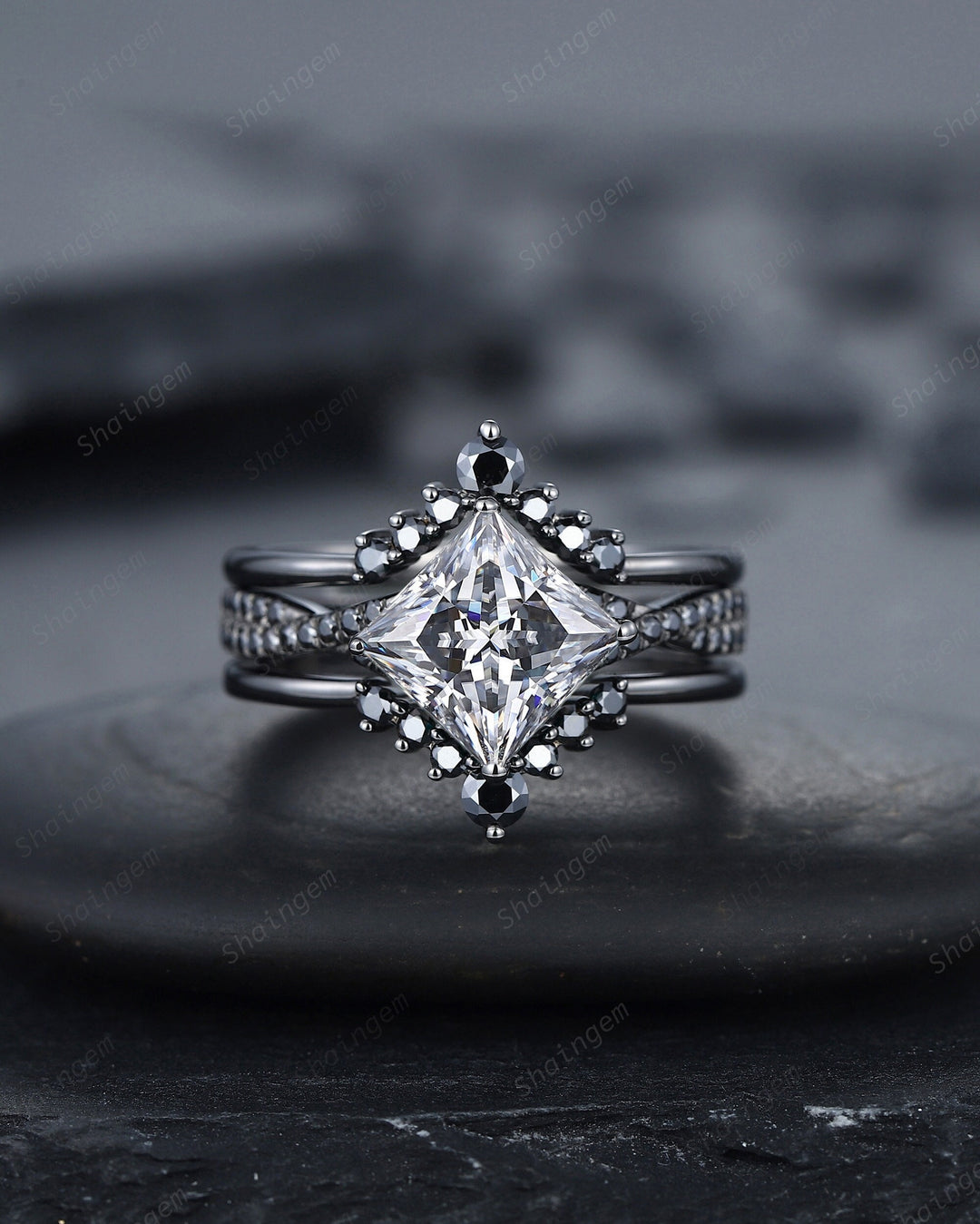 3PCS Black Gold Princess Cut Gray Moissanite Engagement Ring Set, Gothic Grey Moissanite Bridal Set, Black Wedding Set Promise Ring Gift - ShainJewelry