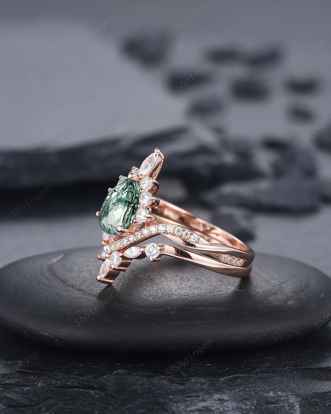 Vintage Moss Agate Halo Wedding Ring Set, Pear Cut Agate 14K Rose Gold Engagement Ring , Unique Mossy Agate Bridal Set Promise Ring for Her - ShainJewelry
